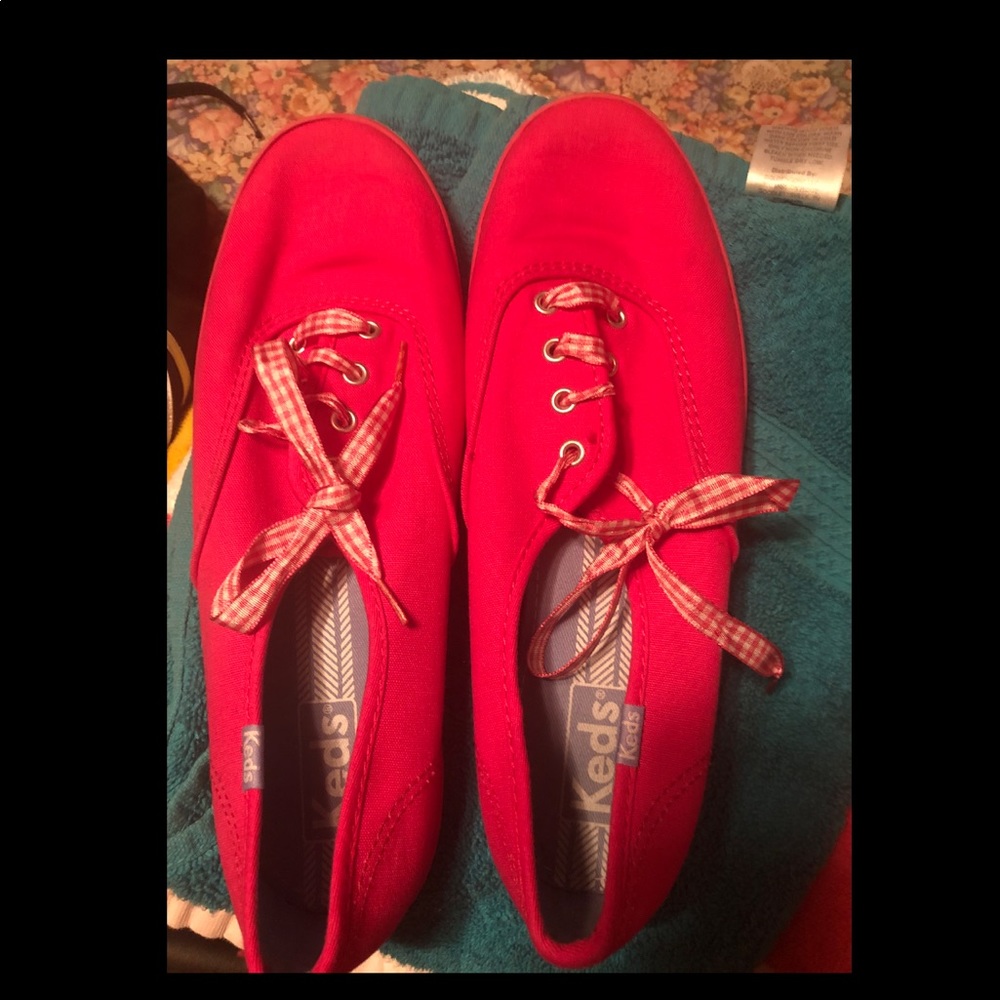 Women’s sneakers